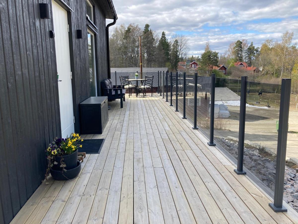 Cabin In The Woods, Close To Lake Maelaren Ескилстуна Екстериор снимка